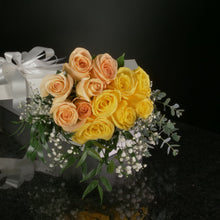 Load image into Gallery viewer,  12 Roses / Boxed / Fancy