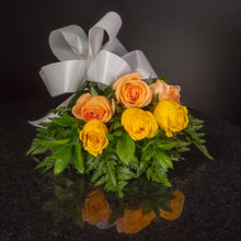 Load image into Gallery viewer, Yellow Peach Roses 6 Roses / Hand-Tied / Basic