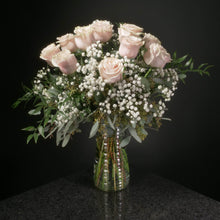 Load image into Gallery viewer,  12 Roses / Vase / Fancy