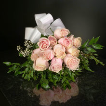 Load image into Gallery viewer,  12 Roses / Hand-Tied / Fancy