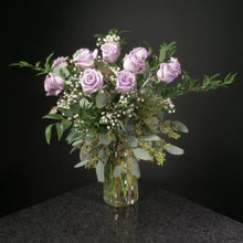 Load image into Gallery viewer,  12 Roses / Vase / Fancy