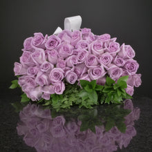 Load image into Gallery viewer,  50 Roses / Hand-Tied / Basic