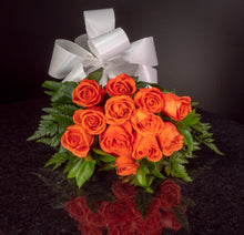 Load image into Gallery viewer,  12 Roses / Hand-Tied / Basic