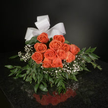 Load image into Gallery viewer,  12 Roses / Hand-Tied / Fancy