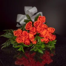 Load image into Gallery viewer,  18 Roses / Hand-Tied / Basic