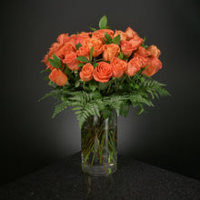 Load image into Gallery viewer,  36 Roses / Vase / Basic