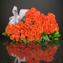 Load image into Gallery viewer,  50 Roses / Hand-Tied / Basic