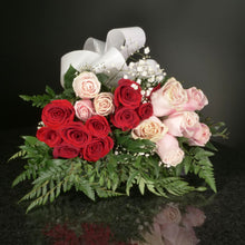 Load image into Gallery viewer,  18 Roses / Hand-Tied / Fancy