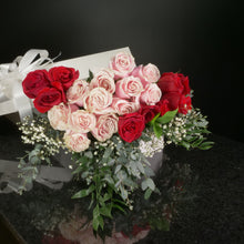 Load image into Gallery viewer,  24 Roses / Boxed / Fancy