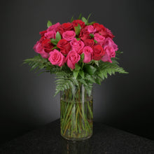 Load image into Gallery viewer,  36 Roses / Vase / Basic