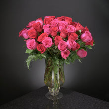 Load image into Gallery viewer,  50 Roses / Vase / Basic