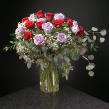 Load image into Gallery viewer,  24 Roses / Vase / Fancy