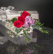 Load image into Gallery viewer,  6 Roses / Boxed / Fancy