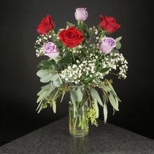 Load image into Gallery viewer,  6 Roses / Vase / Fancy