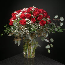 Load image into Gallery viewer,  36 Roses / Vase / Fancy