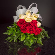 Load image into Gallery viewer,  12 Roses / Hand-Tied / Basic