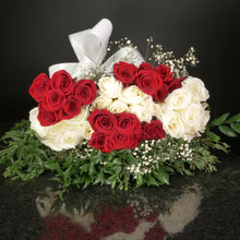 Load image into Gallery viewer,  36 Roses / Hand-Tied / Fancy