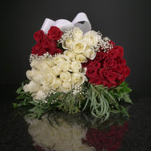 Load image into Gallery viewer,  50 Roses / Hand-Tied / Fancy