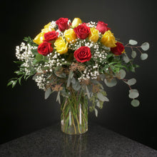 Load image into Gallery viewer,  24 Roses / Vase / Fancy