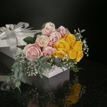 Load image into Gallery viewer,  12 Roses / Boxed / Fancy