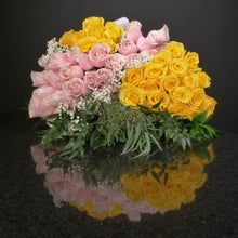 Load image into Gallery viewer,  50 Roses / Hand-Tied / Fancy