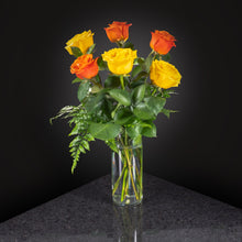 Load image into Gallery viewer,  6 Roses / Vase / Basic