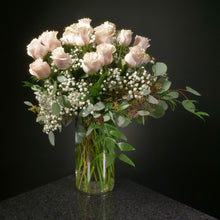 Load image into Gallery viewer,  36 Roses / Vase / Fancy