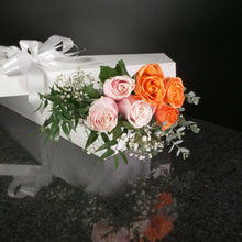 Load image into Gallery viewer,  6 Roses / Boxed / Fancy