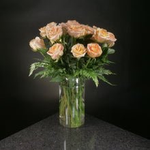 Load image into Gallery viewer,  24 Roses / Vase / Basic