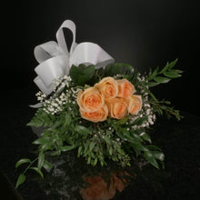 Load image into Gallery viewer,  6 Roses / Hand-Tied / Fancy